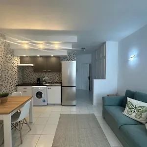 https://apt-liwia-beautiful-in-the-first-oceanline-in-los-cristianos.in-canary-islands.com